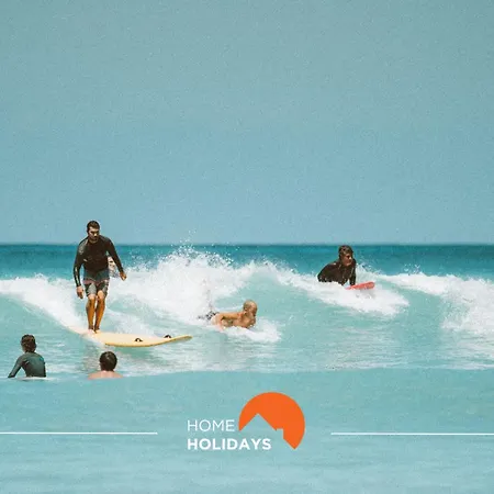 #274 T3 Bicos T By Holidays *