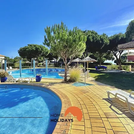 #274 T3 Bicos T By Holidays *