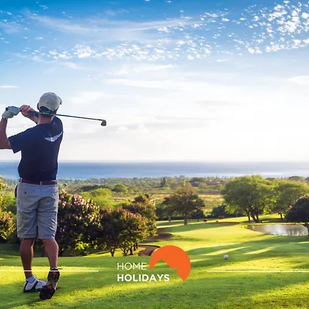 #274 T3 Bicos T By Holidays